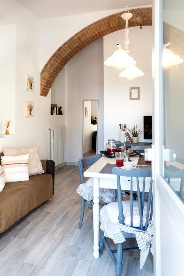 Apartament Tosca'S House Palaia Zewnętrze zdjęcie